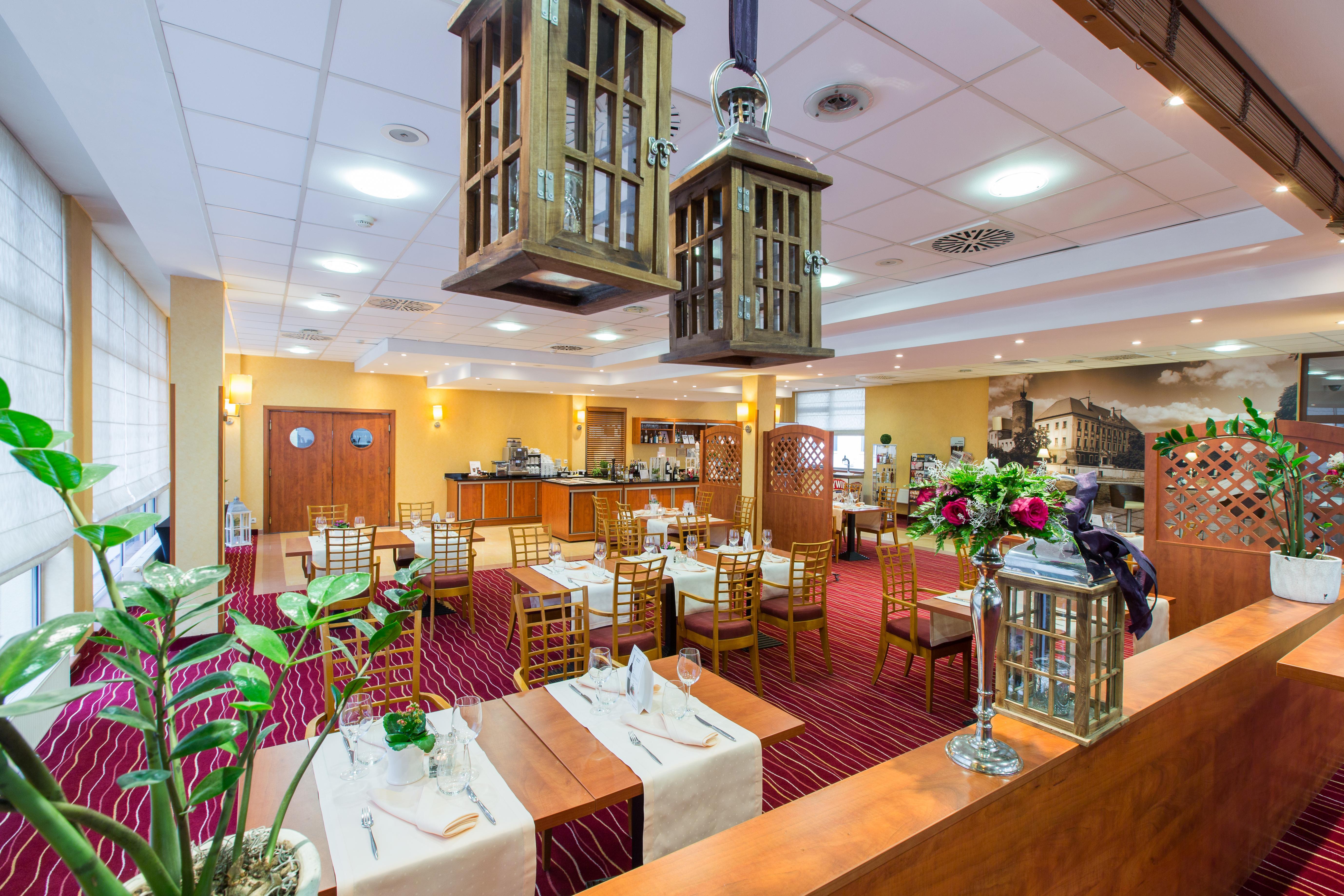 Qubus Hotel Glogow מראה חיצוני תמונה